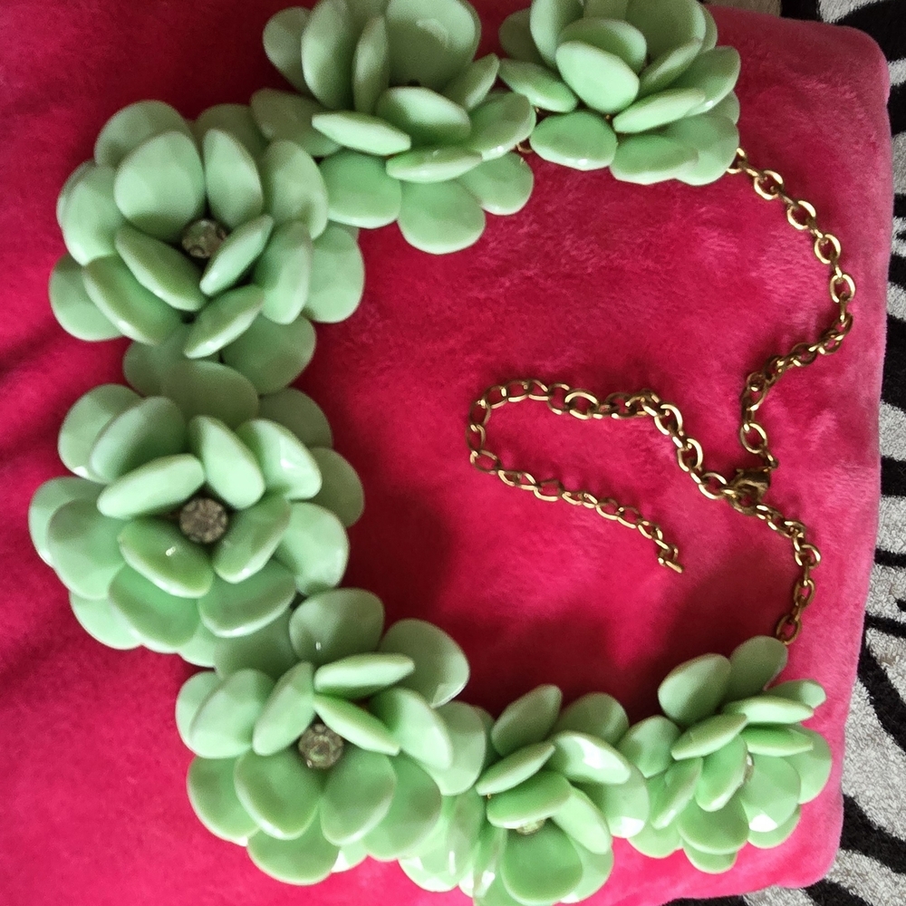 Green Floral Necklace with Gold Chain